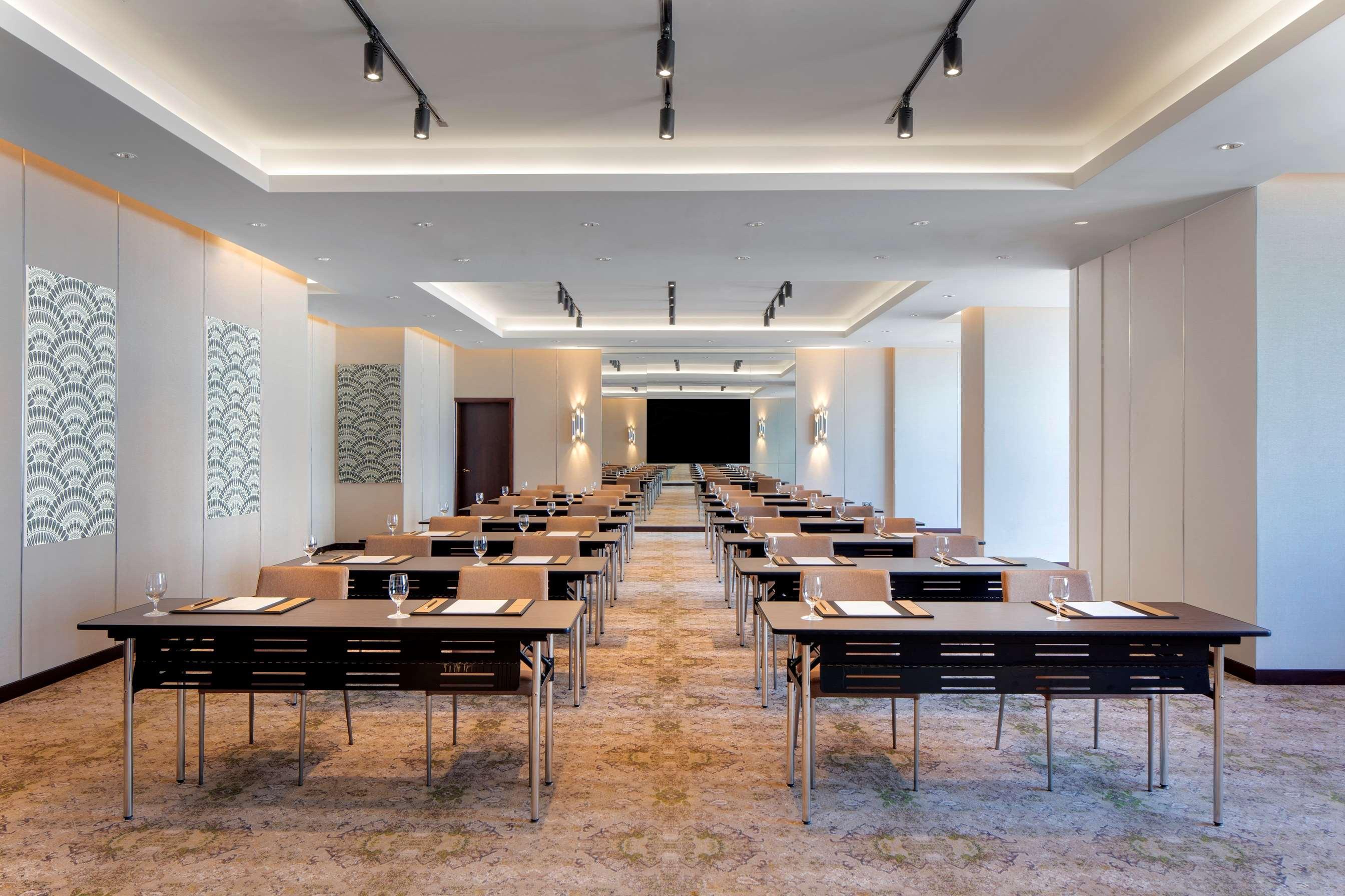 โรงแรมดุสิต โดฮา ภายนอก รูปภาพ Meeting room
